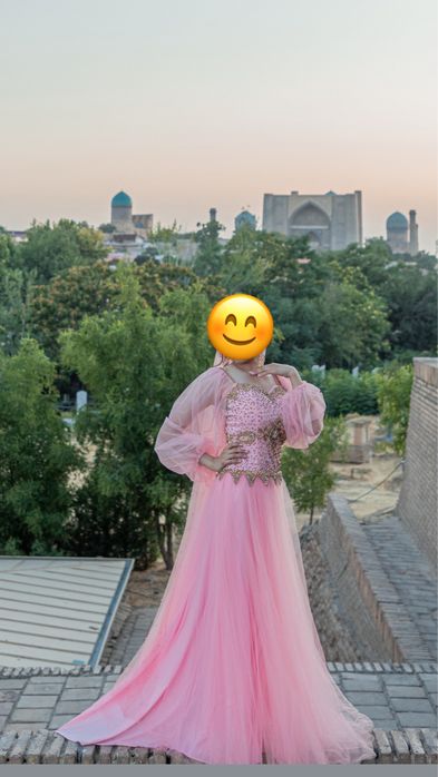 Дубайское вечернее платье
