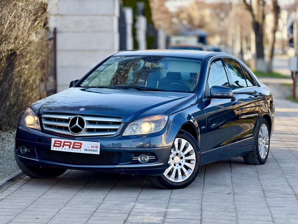 • Mercedes C Classe C220 / 2010 Euro 5 / Automat • Rate • Parc Auto •