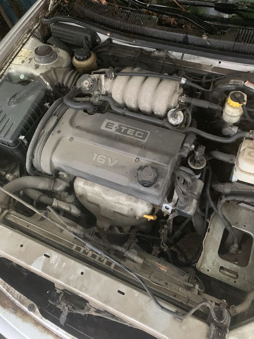 Nubira 2 an 2006 1.6 benzina
