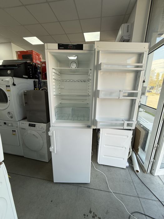 Хладилник с Фризер  LIEBHERR No Frost