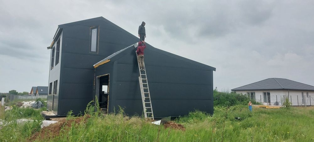 Fac hale metalice la comanda