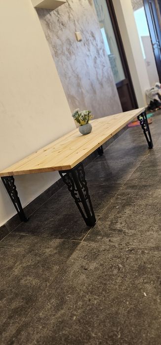 Măsuță cafea molid , confecționată manual