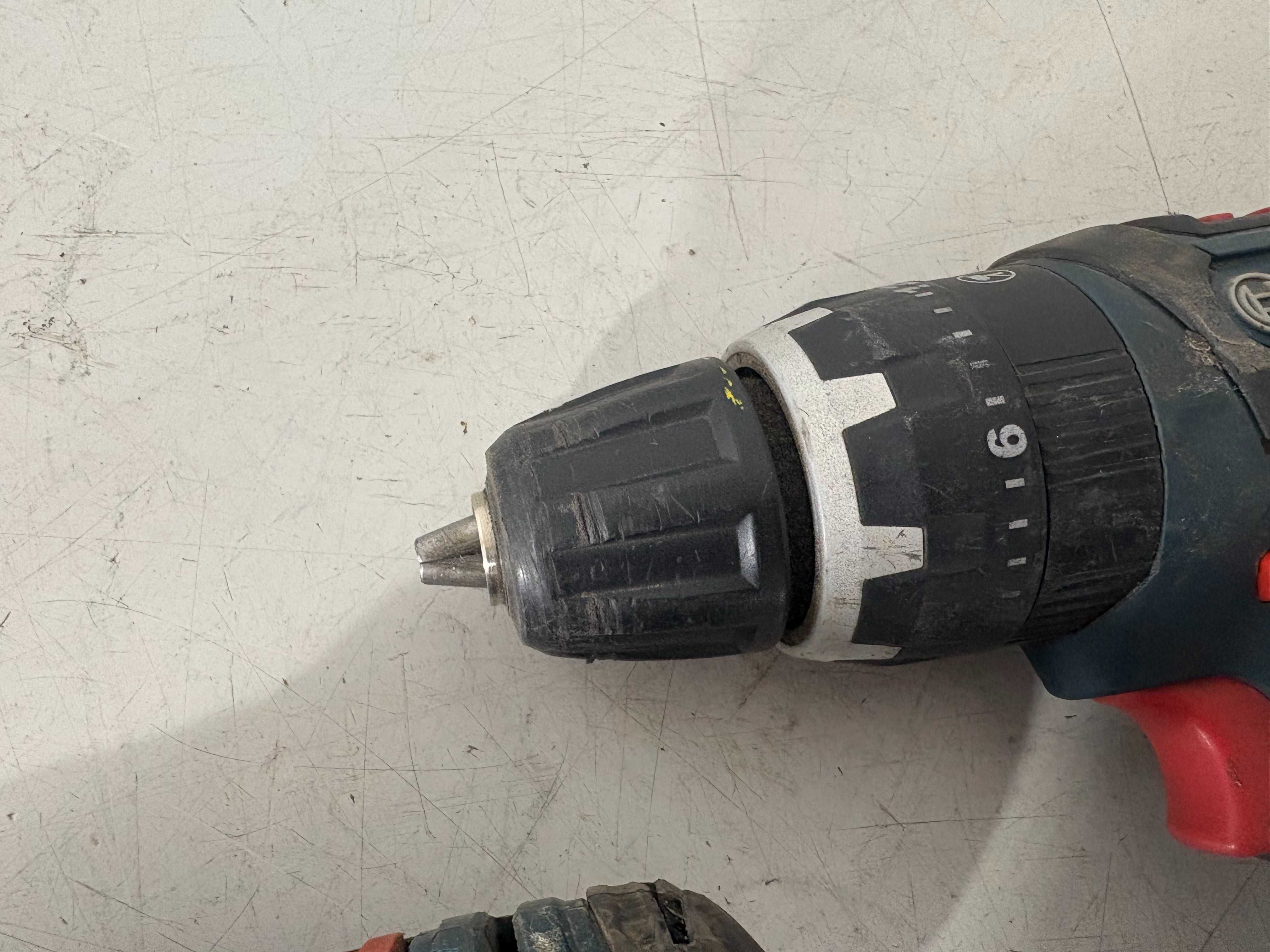 Винтоверт - Bosch 18V