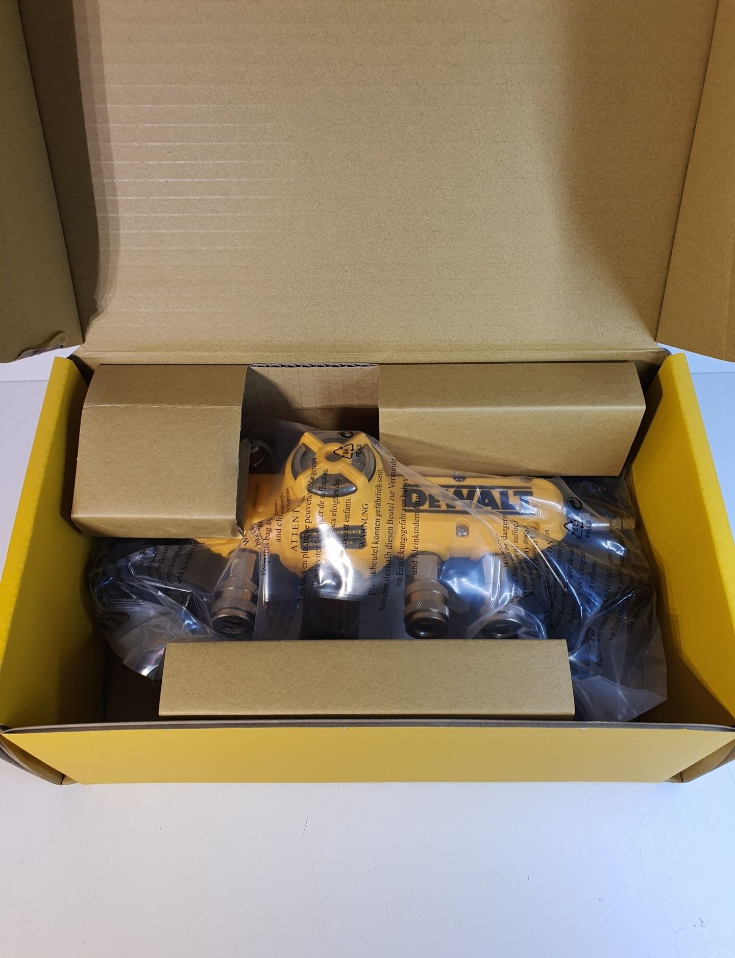 Dewalt D55040 splitter cu regulator pt compresor