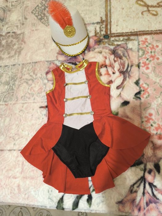 Costume Halloween fete 4-7 ani