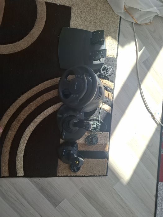 Set volan și joystick-uri gaming Microsoft + Thrustmaster (retro, cole