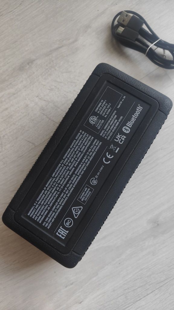 Boxa bluetooth Marshall Emberton-produs original