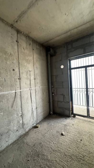 Uy sotiladi srochnaa