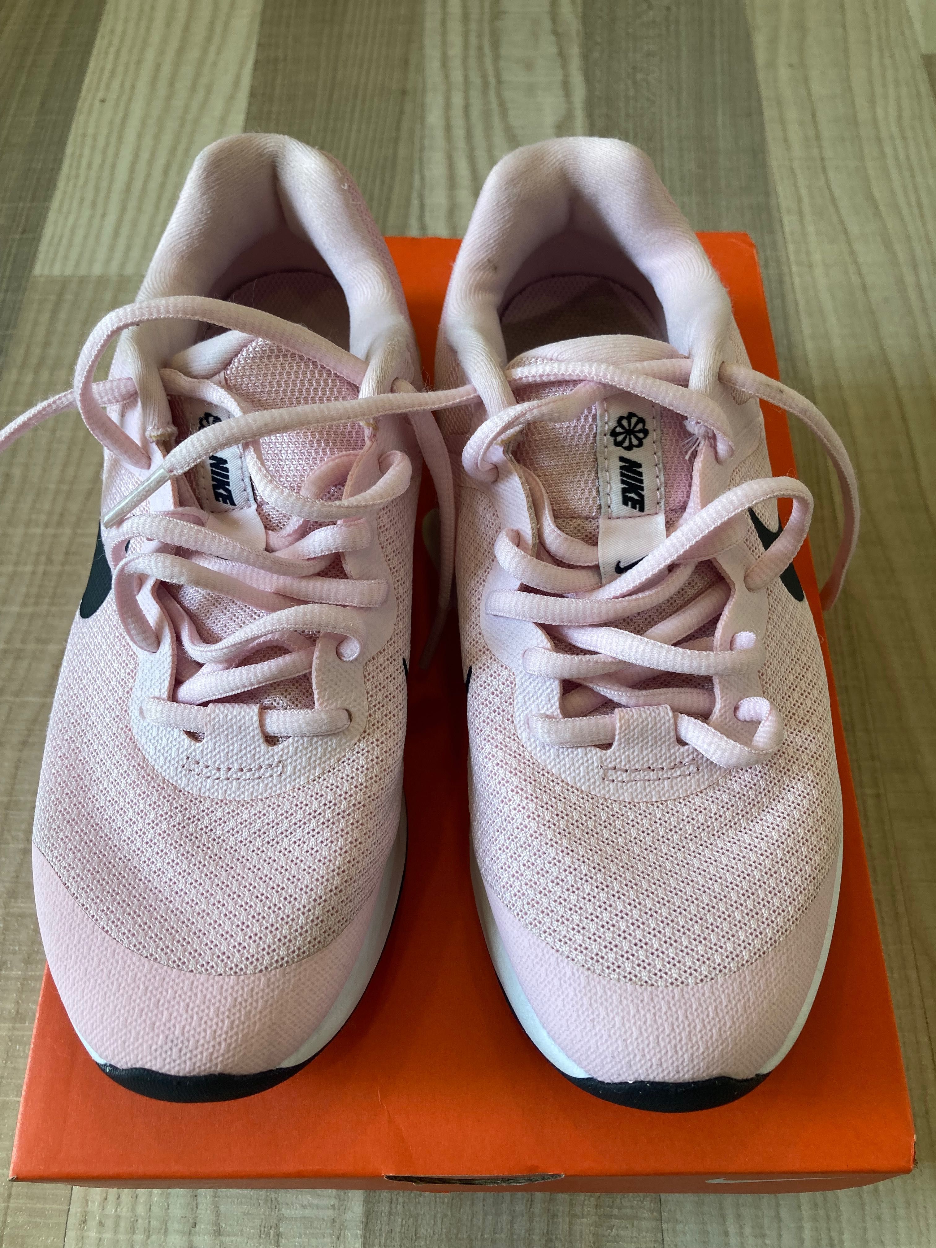Маратонки детски Nike