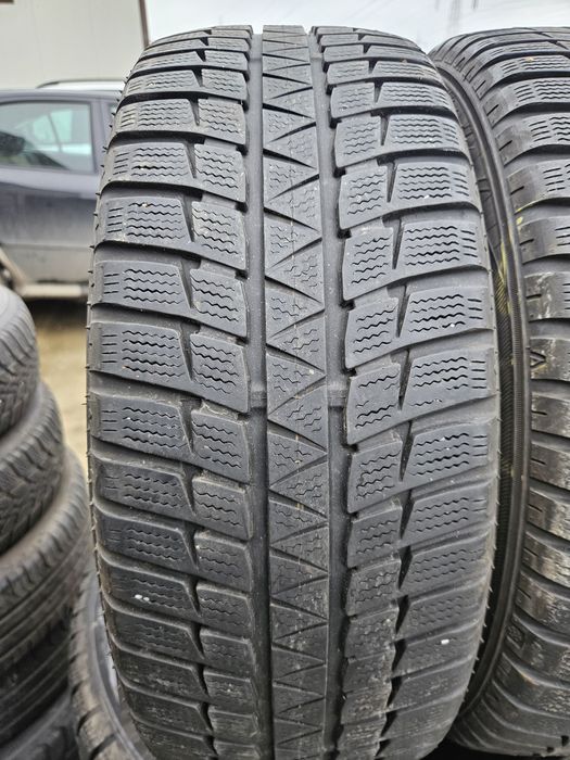 Vând anvelope iarna 195/55/15 195/55r15  FALKEN