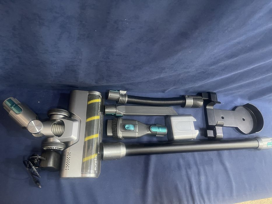 Безжична прахосмукачка Eureka AK9