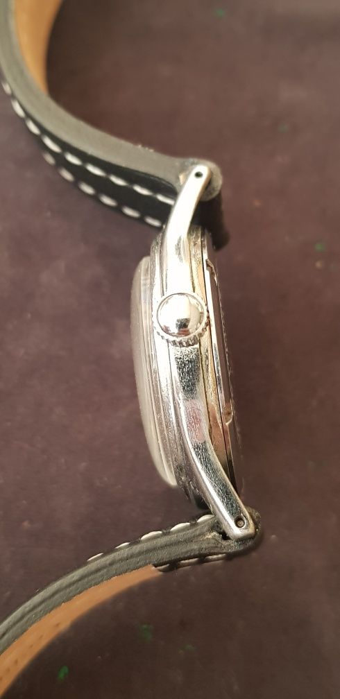 Lunesa watch 17jewes waterproof incabloc antimagnetic