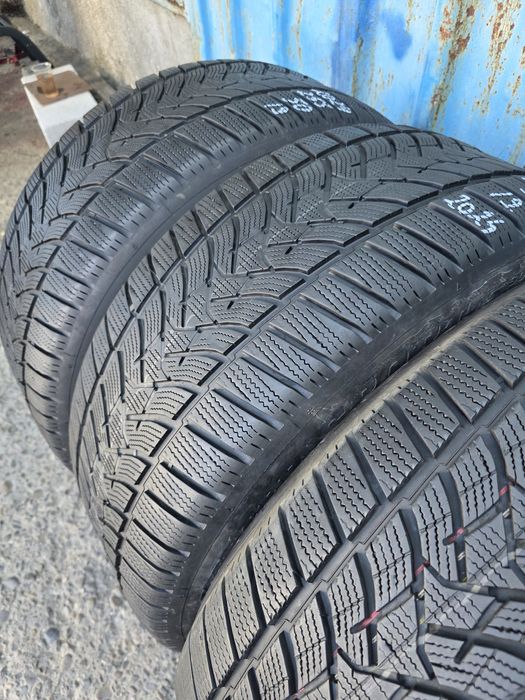 Anvelope Iarnă 235.55.19+255.50.19 Dunlop An 2024