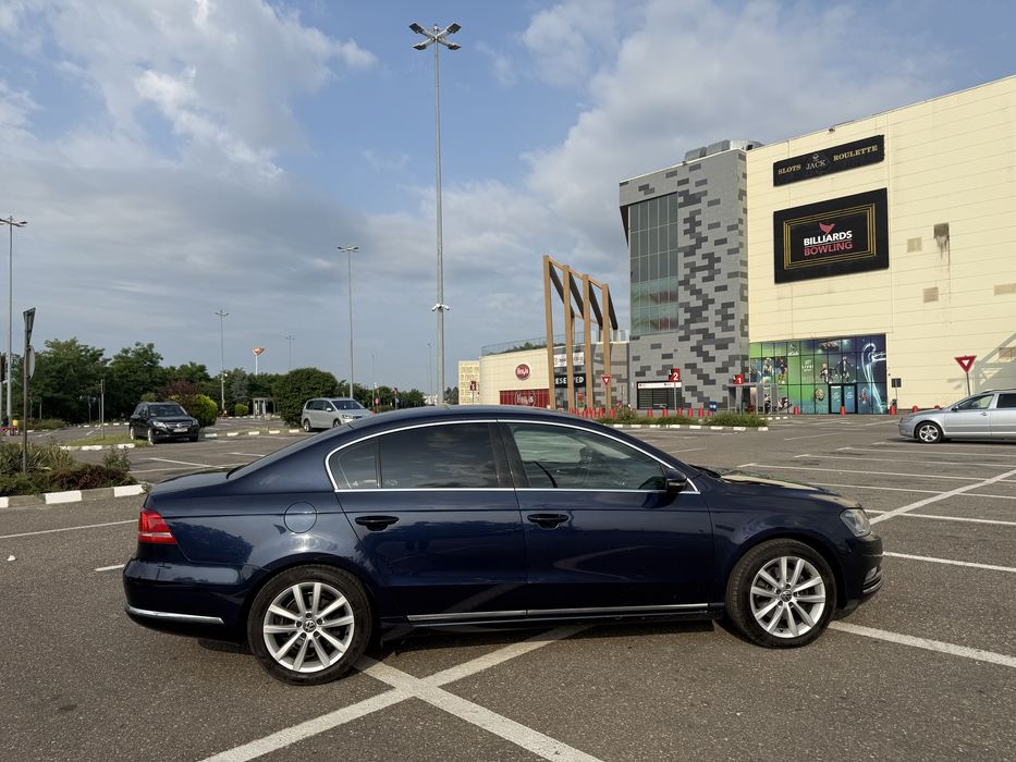 VW Passat Highline 4Motion 2.0 TDI - Intretinut, dotari premium