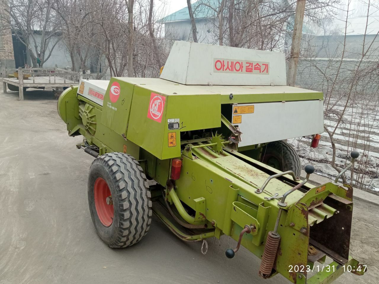 Claas markant 55