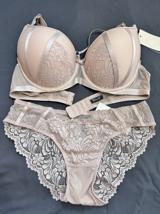 Комплекты нижнего белья