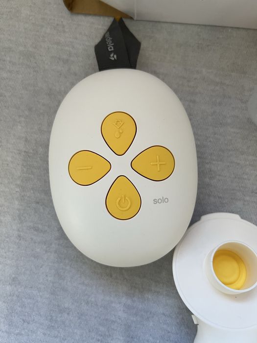Medela Единична двуфазна електрическа помпа за кърма Solo+