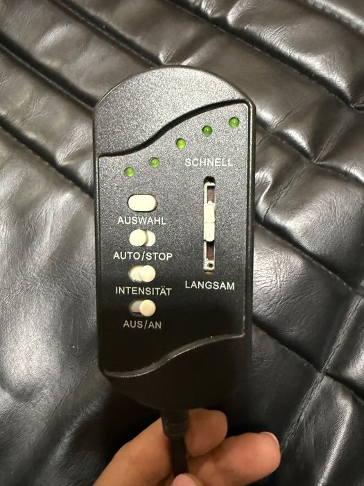 Масажна постелка, масазьор