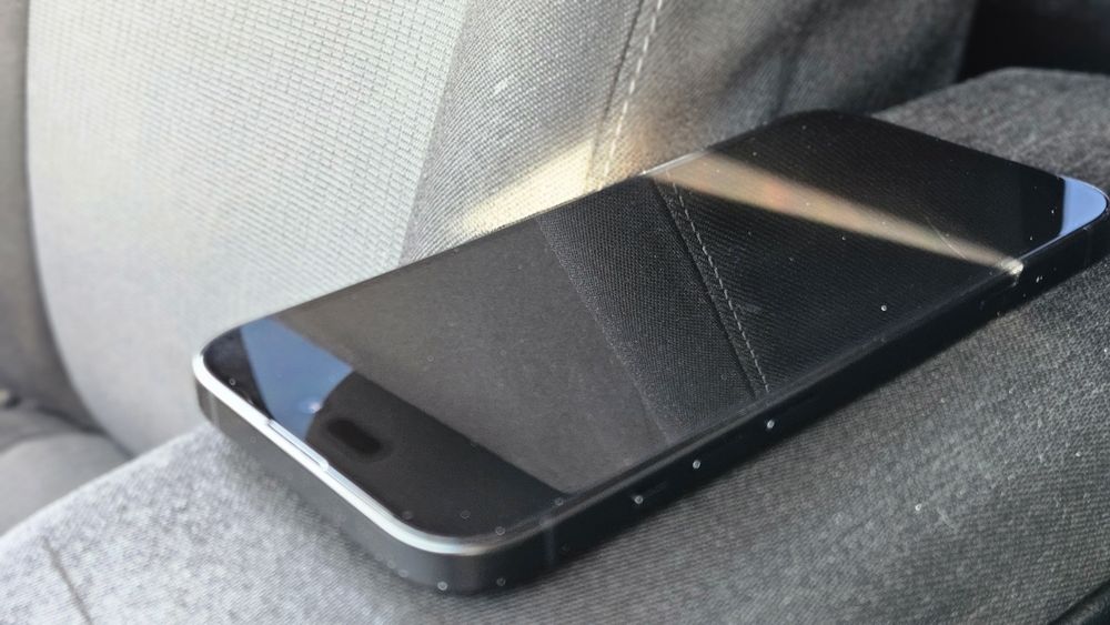 iPhone 15 128gb black