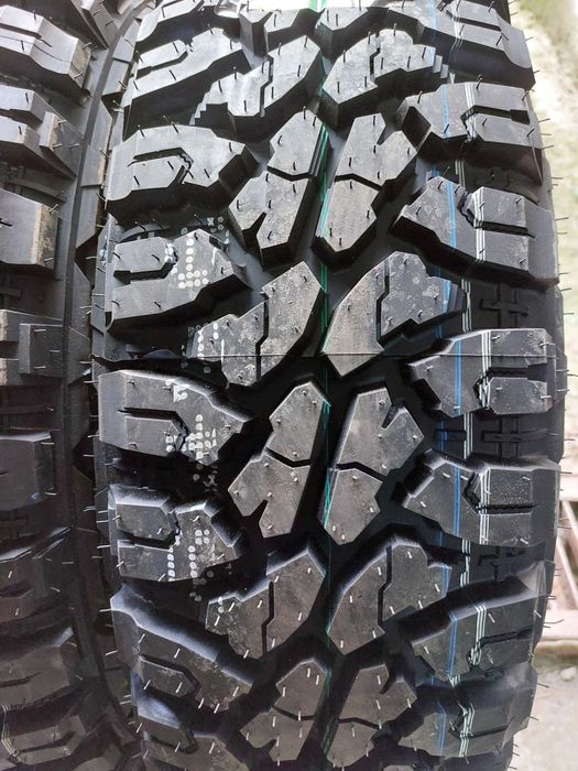 4 бр . Нови гуми за Кал ROADCRUZA 215 75 15 DOT4221