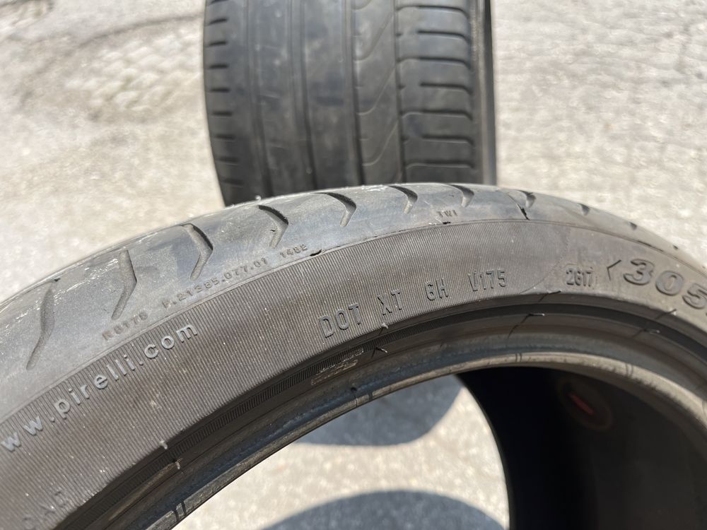 2 бр. летни гуми 305/30/20 Pirelli DOT 2617 4,5 mm