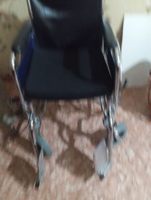 Кресла для инвалидов и ходули