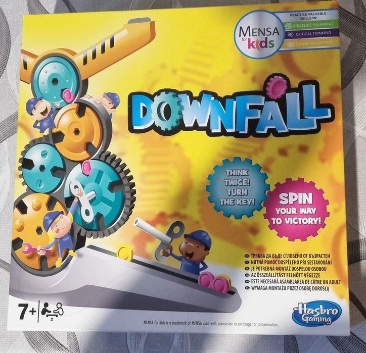 Joc Downfall 7+.Stare foarte bună.