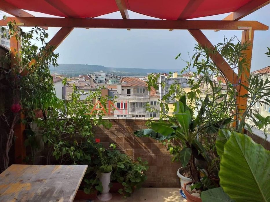 Продава се Многостаен апартамент в Варна, Център - 140 кв.м за 802 €/кв.м - Снимка #2