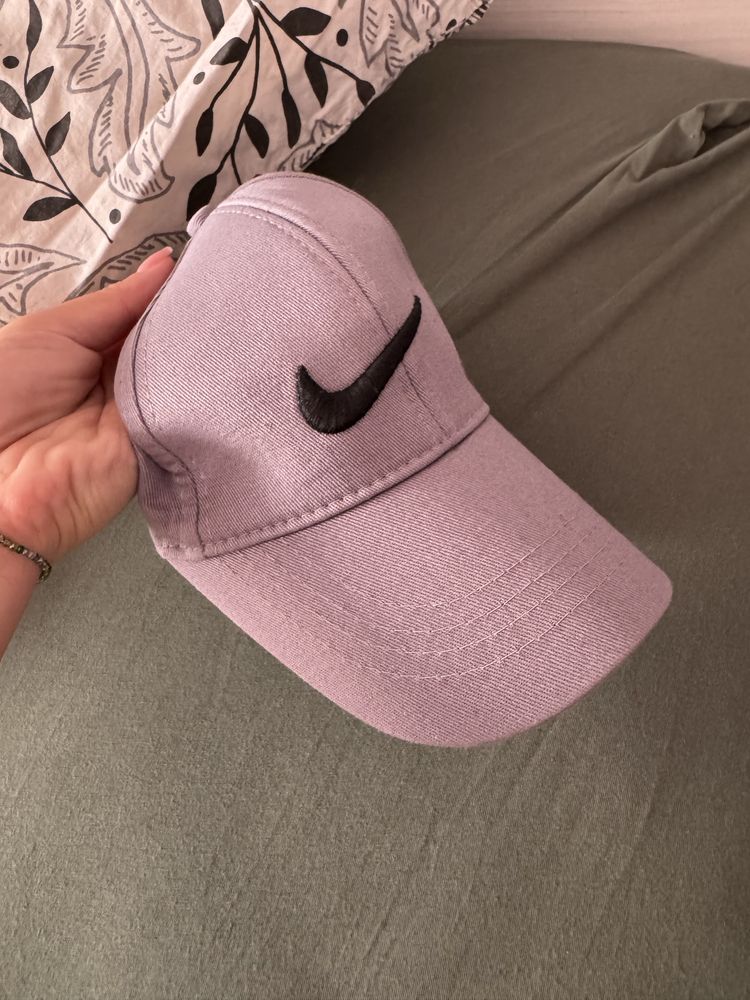 Nike шапка с козирка