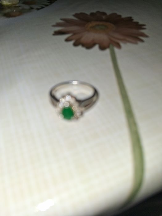 Vând inel din argint