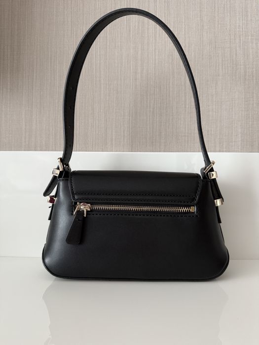 Дамска чанта Guess оригинална