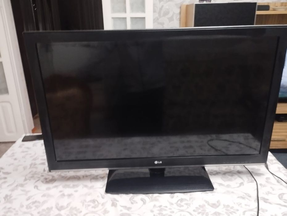 Продам телевизор