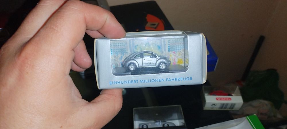 Продавам метални колички и камиони 1/18, 1:18 1:24 1:43