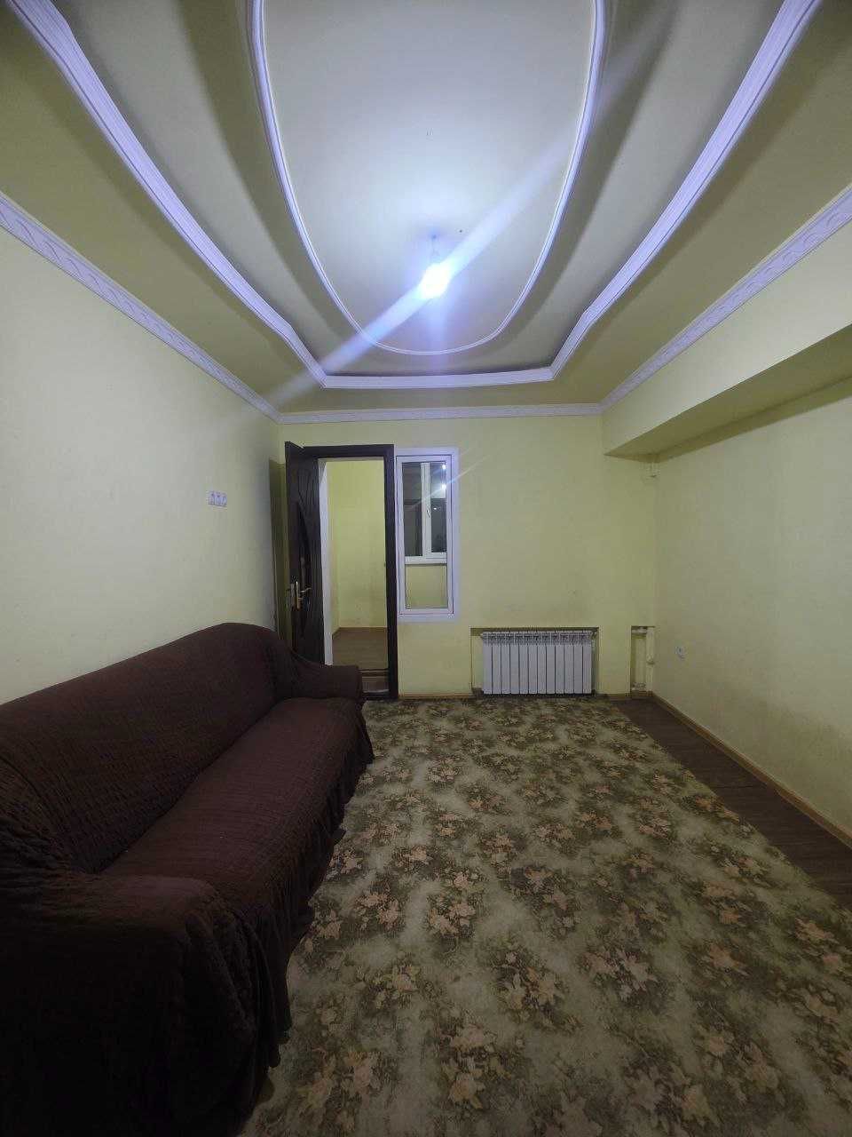 чиланзар 9 , 2/2/4,улучшенка, 54м2,балкон 2х6