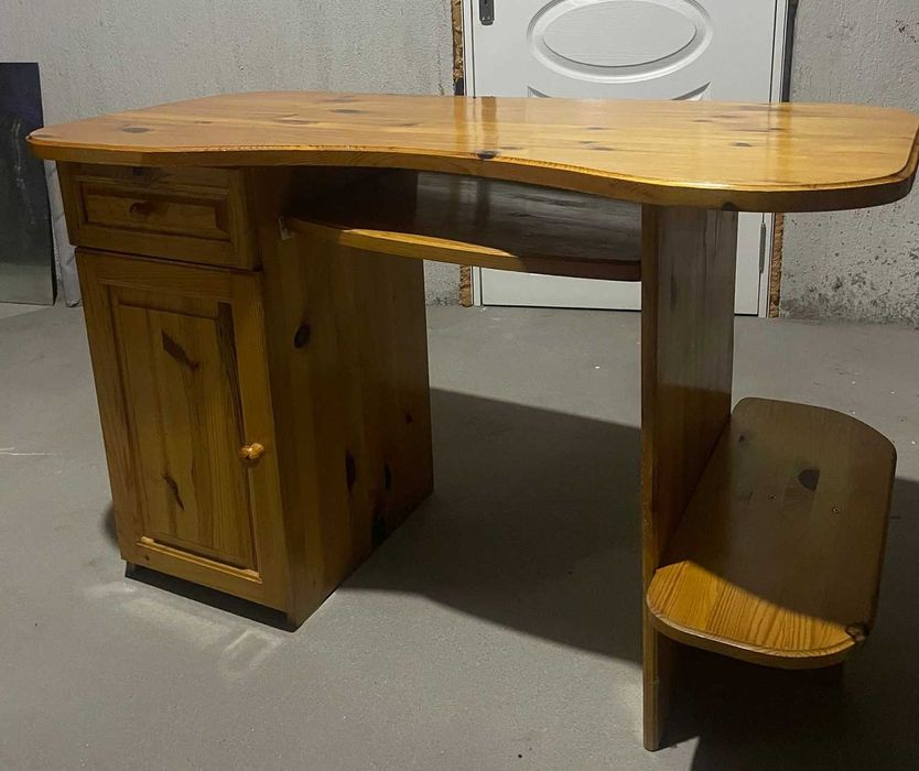 Маса бюро от чам