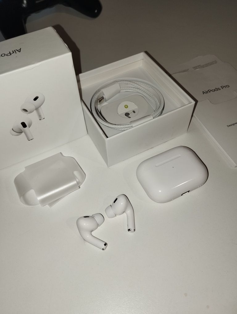 *Нови* Airpods Gen 2 Pro