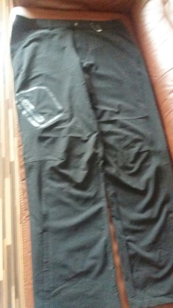 Pantaloni dama cu elastan
