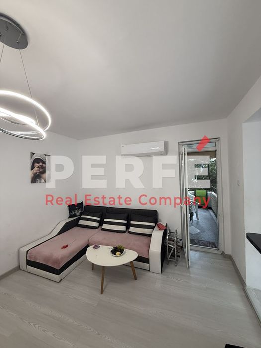 Продава се Двустаен апартамент в Поморие - 60 кв.м за 1800 €/кв.м - Снимка #2