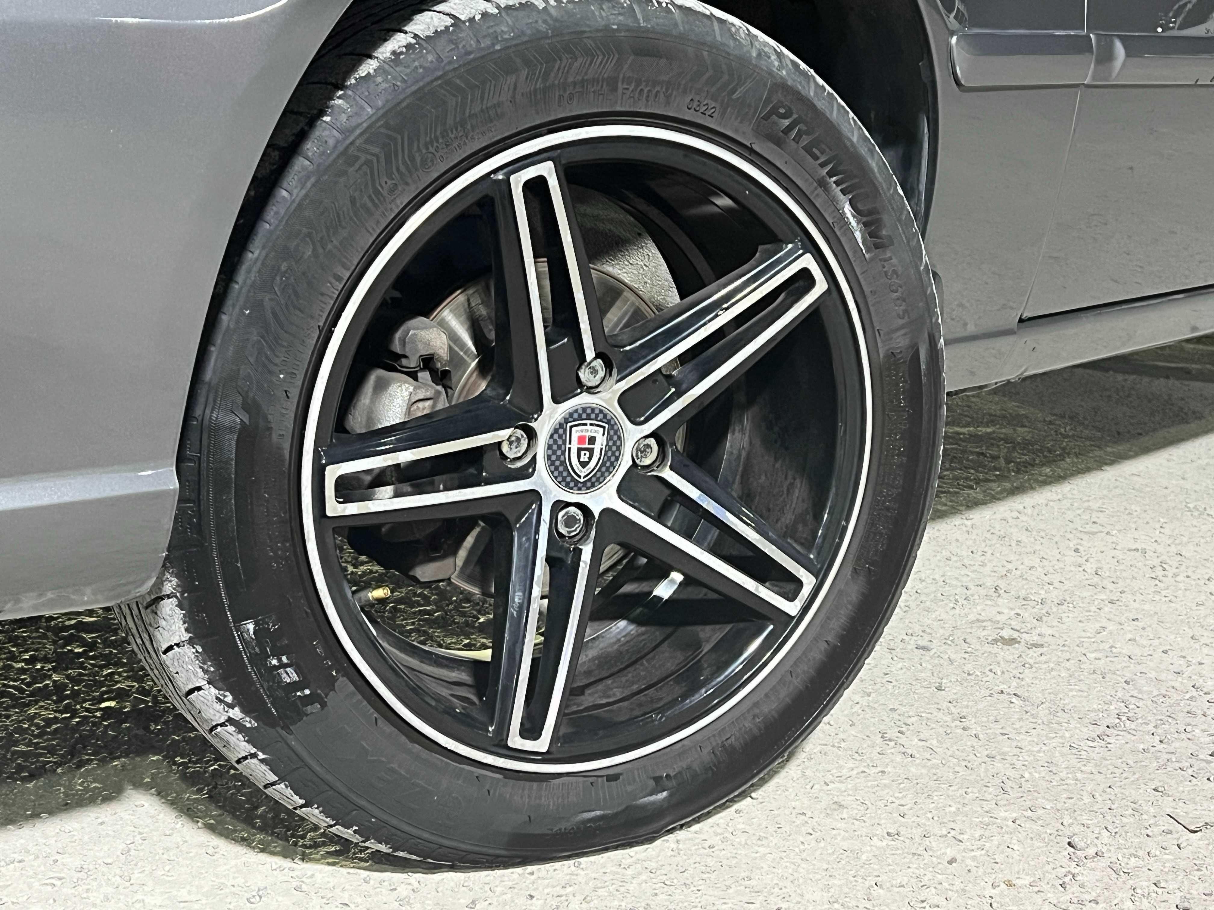 Nexia 2 (2015, 111.000 km)