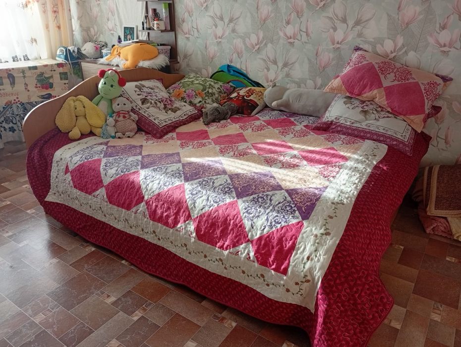 Кровать двуспальная б/у