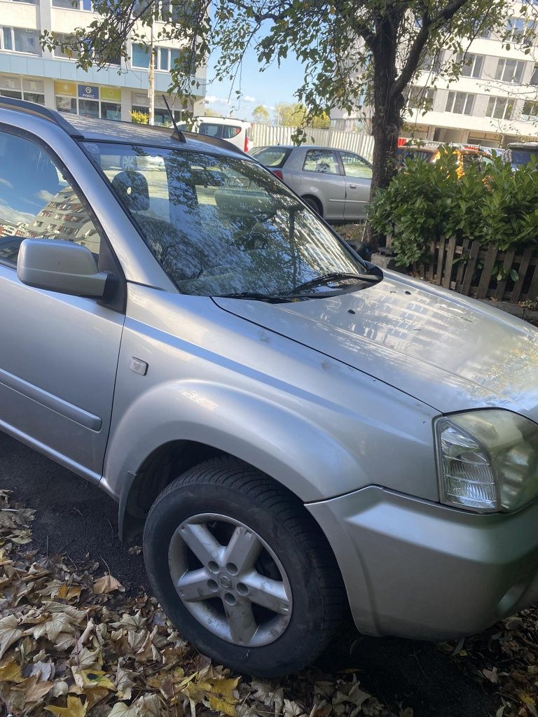 Nissan X-trail 2.2