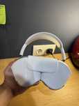 Продам airpods max в очень хорошем состоянии