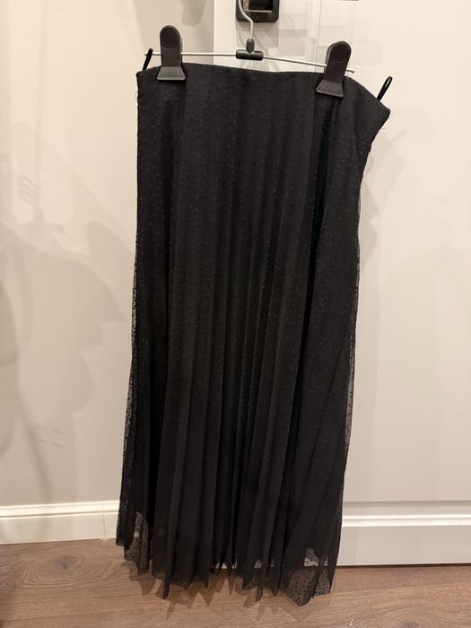 Продам Юбку Zara, черного цвета