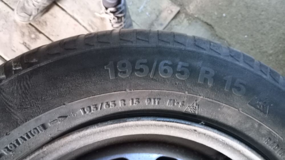 Anvelope, cu jante și capace pentru vw T4 originale