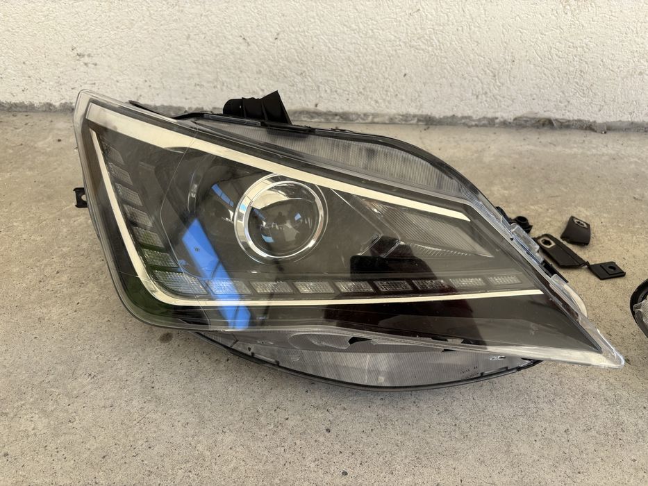 Far dr avariat cu xenon/led Seat Ibiza 2015-2017
