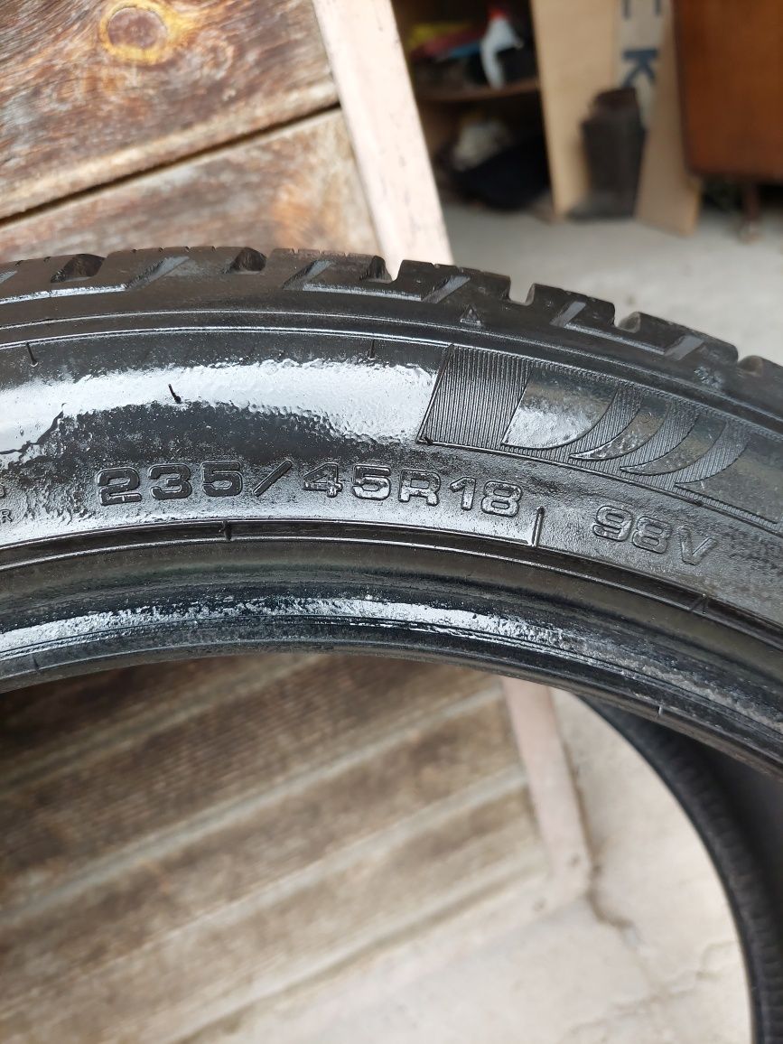 Зимни гуми 235/45/18 Fulda Crystal control HP 2