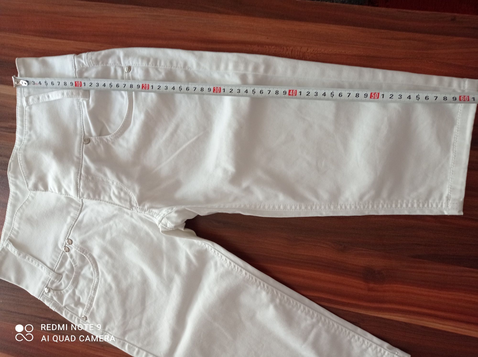 Бял панталон Phard 27 размер