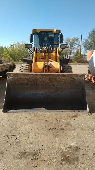 Предоставляем услуги спец. Техники: погрузчик, экскаватор, манипулятор