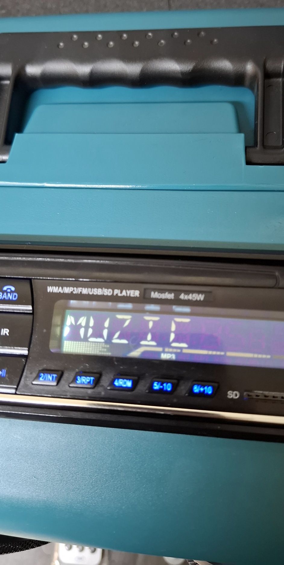 Radio Makita 2x45 wati