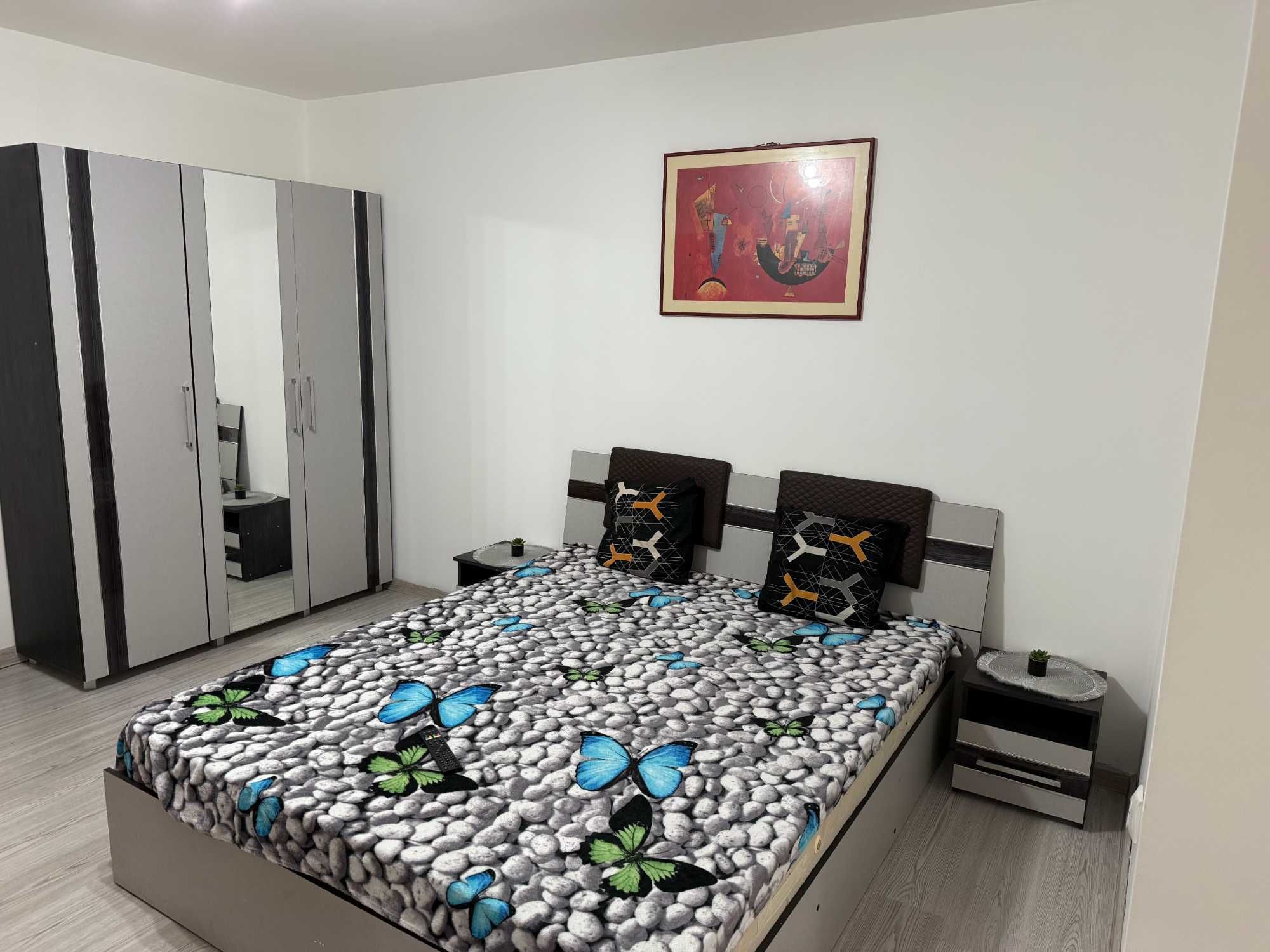 apartament 1 camera flora